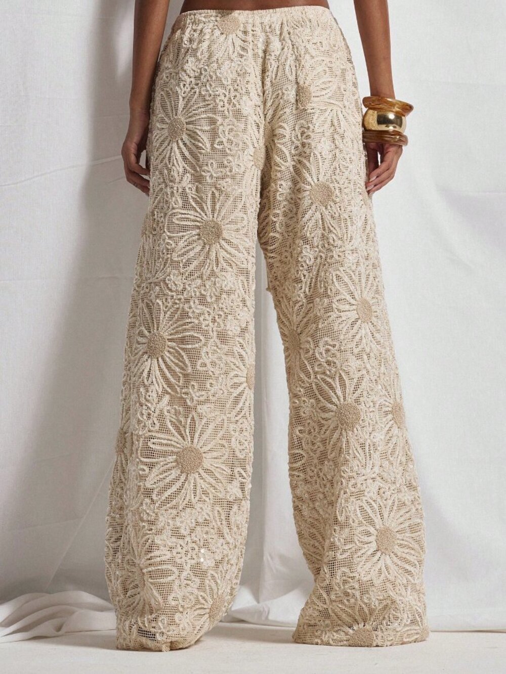 Apricot Elasticated Women's Floral sequin detgailed Wide Leg Trouser - Picture 4 of 5